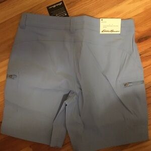Eddie Bauer Guide Short. NWT